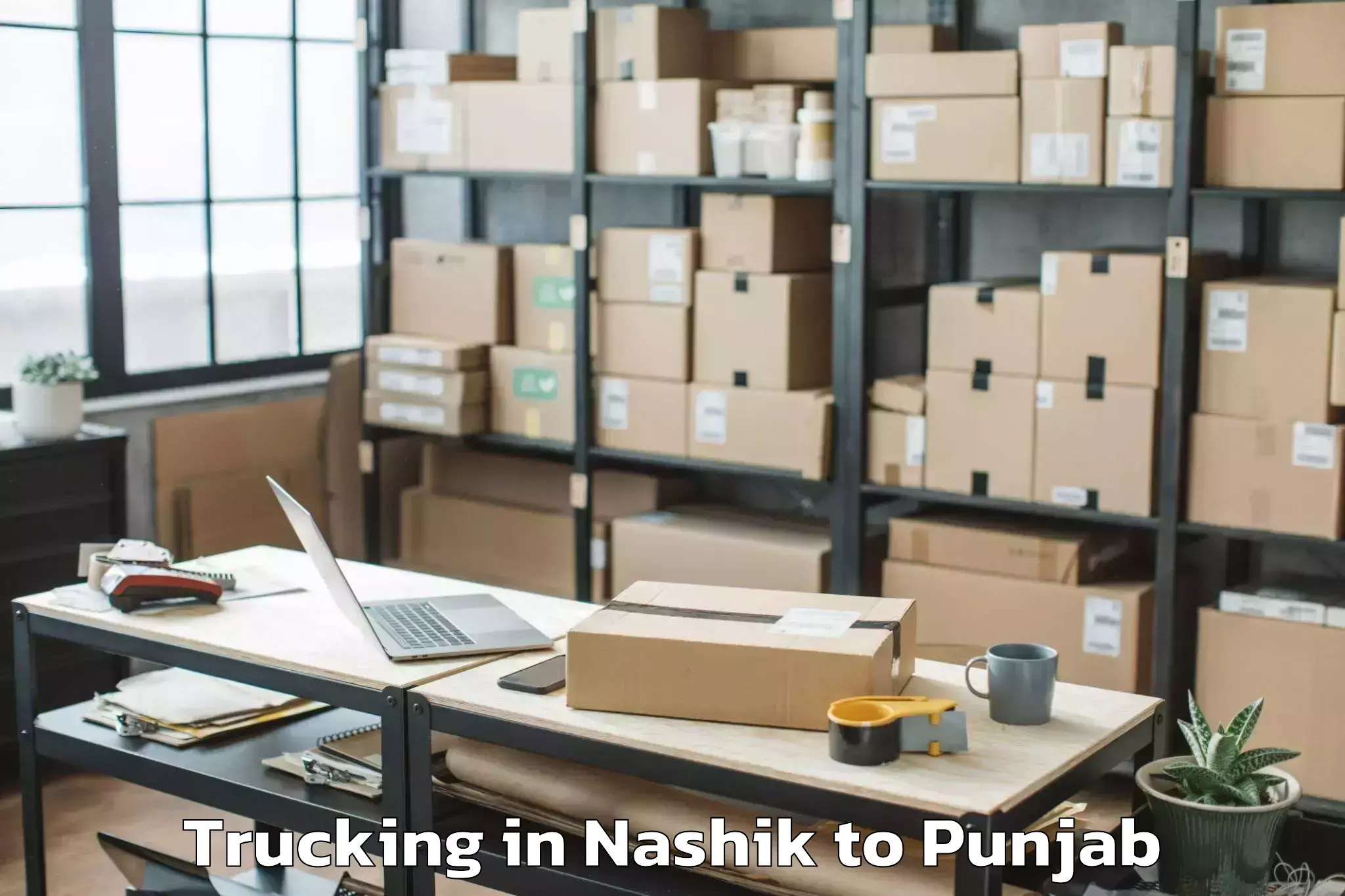 Professional Nashik to Guru Kashi University Talwandi Trucking